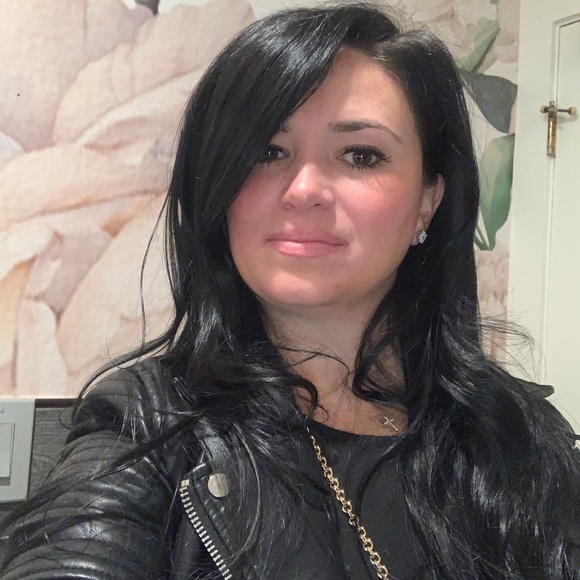 Meet your Posher, Devin - Picture 1 of 1